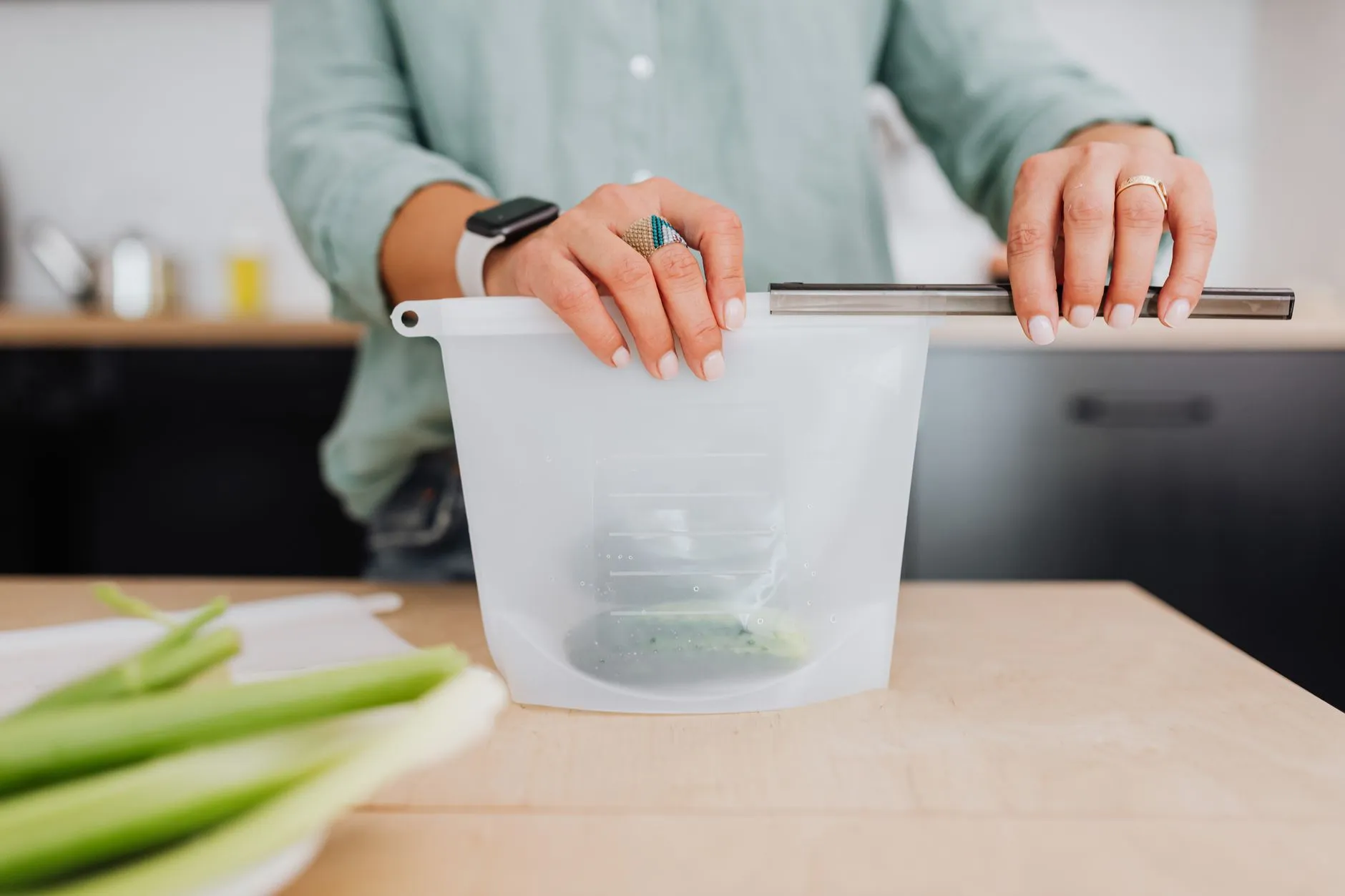广州傅希贸易保鲜盒与密封罐产品线参数对比及应用场景分析正文配图 1